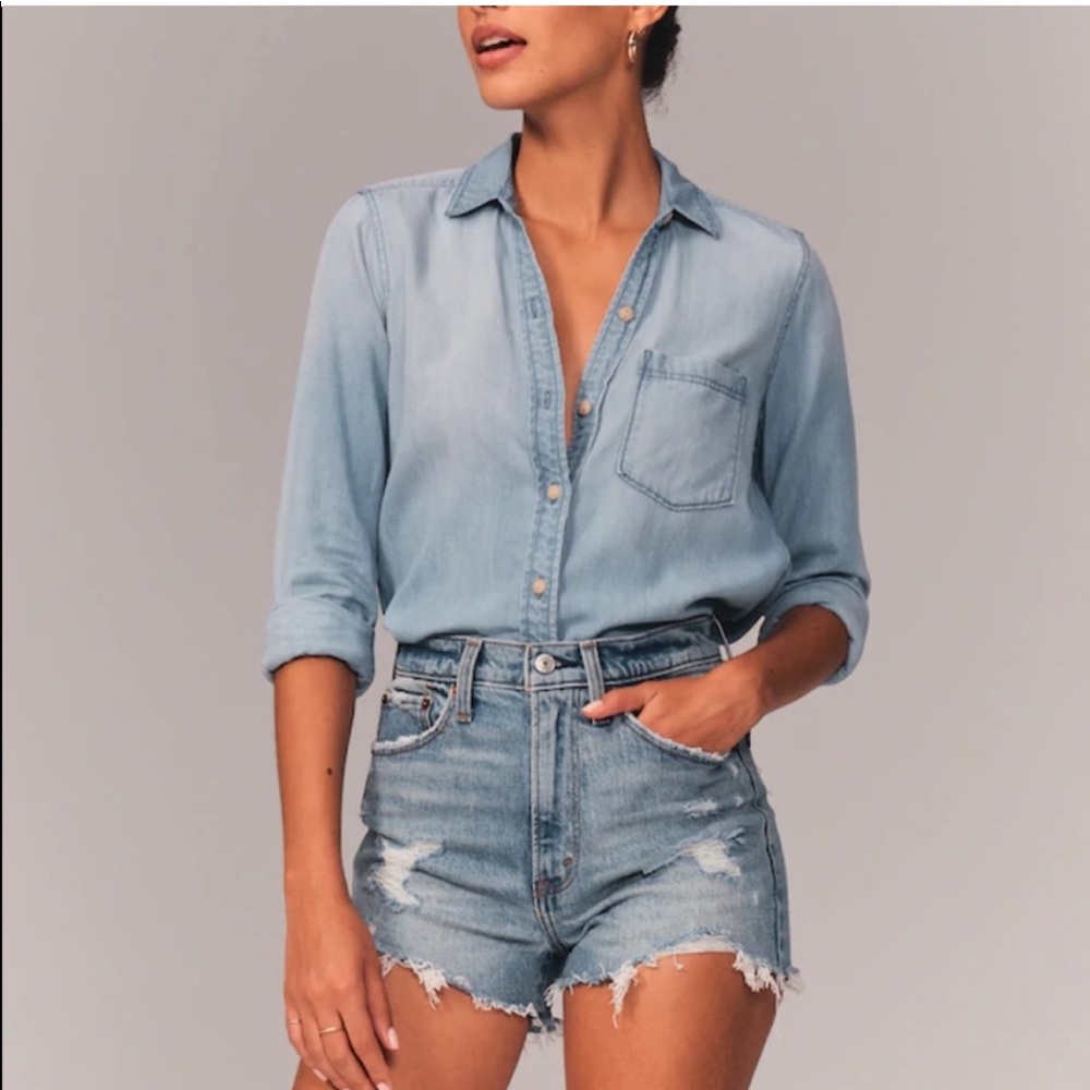 NWT A&F High Rise Mom Shorts